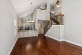 1037 Irish Way - Photo 17