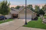 1037 Irish Way - Photo 3