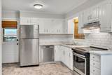 917 Drummond Dr - Photo 9