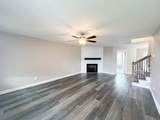 1066 Whitney Dr - Photo 2