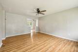917 Springmont Dr - Photo 5