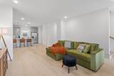 606 Markham St - Photo 12