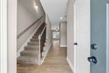 102 Road Runner Court - Photo 2
