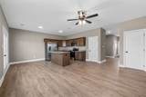102 Road Runner Court - Photo 4