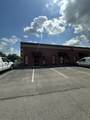2159 N Thompson Ln - Photo 2