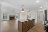 1605 Collins View Way - Photo 11