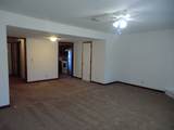 400 Clearwater Dr - Photo 3