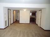 400 Clearwater Dr - Photo 5