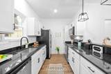 914 Power St - Photo 11
