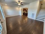 728 Hahn Ct - Photo 4