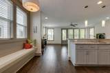 1813 Sherwood Ln - Photo 7