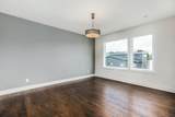 916 Southside Pl - Photo 16