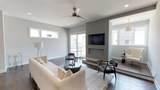 916 Southside Pl - Photo 3
