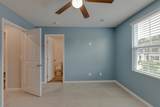 2935 Winterberry Dr - Photo 11
