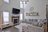 1105 Thrasher Dr - Photo 12