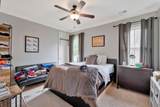 1038 Falling Leaf Cir - Photo 33