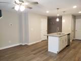 610 Commerce St - Photo 3