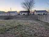 1123 Timothy Ave - Photo 18