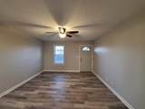 1123 Timothy Ave - Photo 4