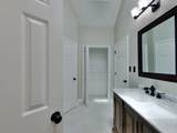 102 Amelia Ct - Photo 15