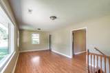 579 Highcrest Dr - Photo 2