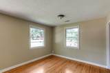 579 Highcrest Dr - Photo 3