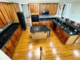1100 Lyon Ct - Photo 7