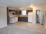 110 Ingles St - Photo 3