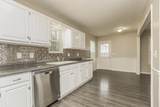 638 Courtland St - Photo 4