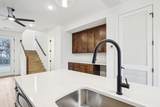 912 Smiley St - Photo 17