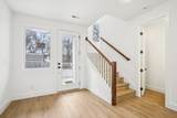 912 Smiley St - Photo 5