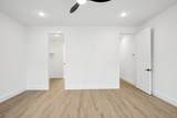 914 Smiley St - Photo 23