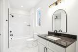 914 Smiley St - Photo 33