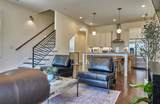 2718 Delaware Ave - Photo 7