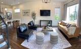 2718 Delaware Ave - Photo 8