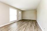 572 Whispering Hills Dr - Photo 3