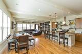 864 Kirkwood Ave - Photo 2
