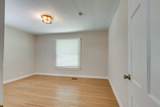 1017 Jasperson Dr - Photo 28