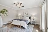 1012 Stoneleigh Ln - Photo 16