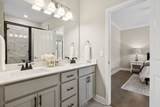 1012 Stoneleigh Ln - Photo 22