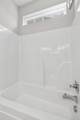 1012 Stoneleigh Ln - Photo 36