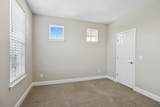 1012 Stoneleigh Ln - Photo 38