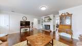 921 Brentwood Pt - Photo 4
