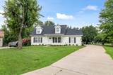 1591 Barrett Dr - Photo 3