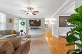 1019 Matthews Ln - Photo 11