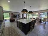 2025 Nelson Ln - Photo 2