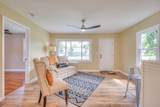 208 Gowan Dr - Photo 4