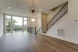 910 Youngs Ln - Photo 14