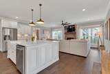 1924 Fairhaven Ln - Photo 37