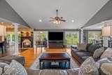 633 Bay Point Dr - Photo 12